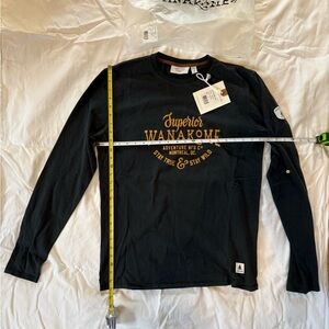 Wanakome Black and Gold Long Sleeve Shirt